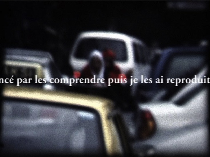 La plupart des films projetés lors de cette rencontre ont été tournés en super 8, un support qui engage une forme d’attente et de temporalité spécifiques, entre le temps du tournage et le moment où ce qui s’est imprimé sur la pellicule sera révélé. Cette dimension, dont nous sommes de moins en moins familiers, induit un rapport très singulier à la réalisation.